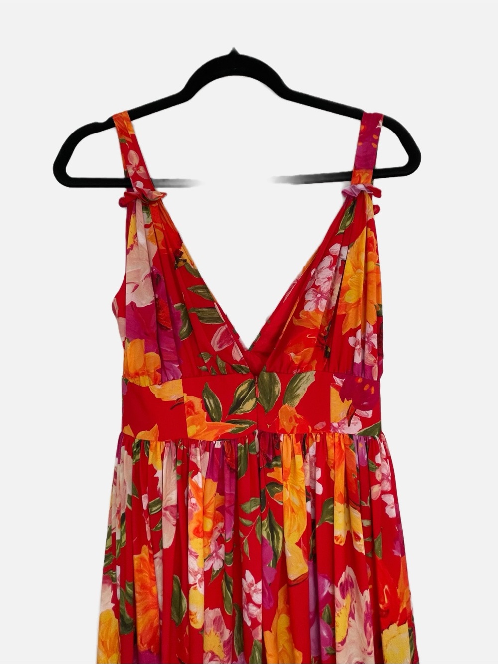 Ronny Kobo Sallee maxi dress red tropical floral print with a deep V-neckline - Picture 6 of 13